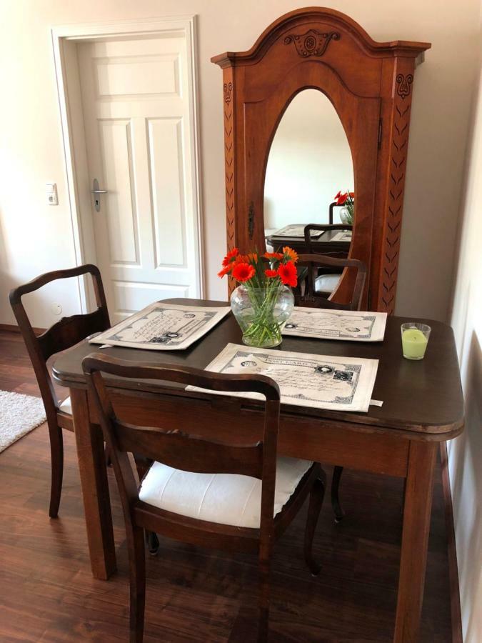 Ferienwohnung Elbhangblick - Fur 2 Personen Drezno Zewnętrze zdjęcie